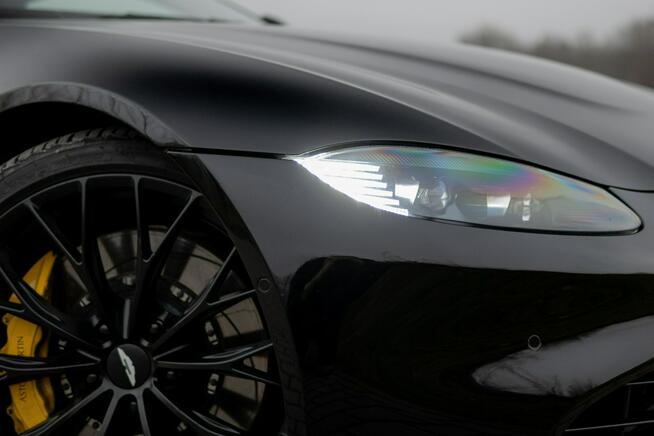 Aston Martin Vantage