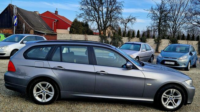 BMW 318 Śliczny stan! LIFT! Nowy rozrząd i dwumasa! Zamiana też! Hak !