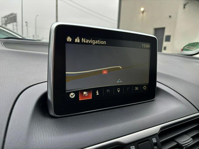 Mazda 3 2.0 benzyna Nakama 165km kamera BI-XENON skóra NAV serwis 2017