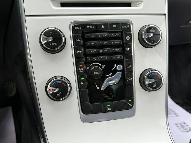 Volvo S60 2,0D3 136KM Lift/Ledy/Navi/Xenony/PDC/Serwisowany/Alu19