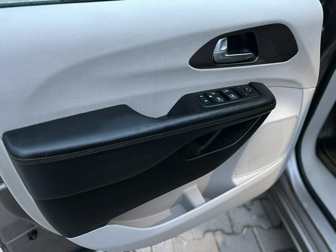 Chrysler Pacifica FV 23%, Zadbany, Serwisowany