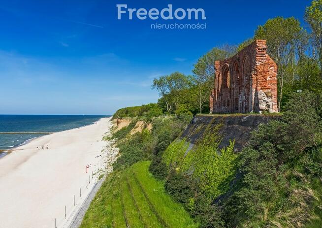 Dom w Trzęsaczu mieszkaj i zarabiaj nad morzem.