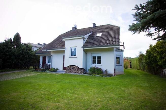 Dom w Trzęsaczu mieszkaj i zarabiaj nad morzem.