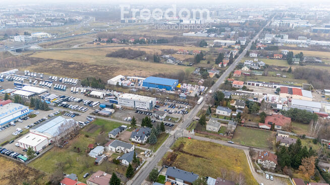 Działka budowlana 1850 m2 – Włochy, ul. Jutrzenki