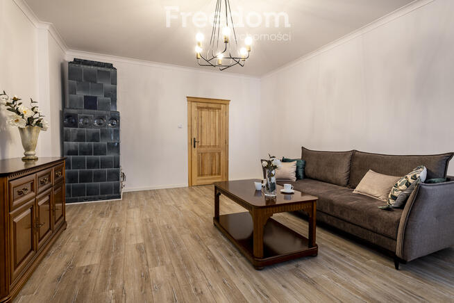 91 m² w kamienicy po remoncie – centrum