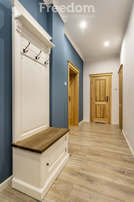 91 m² w kamienicy po remoncie – centrum