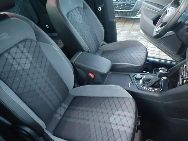 Volkswagen Tiguan Krajowy fv23 4x4 kamery 360