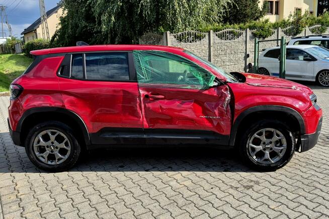 Jeep Avenger 151KM Bateria 54kWh 400km zasięgu 100% Elektryk tablet