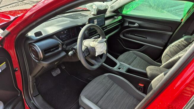 Jeep Avenger 151KM Bateria 54kWh 400km zasięgu 100% Elektryk tablet