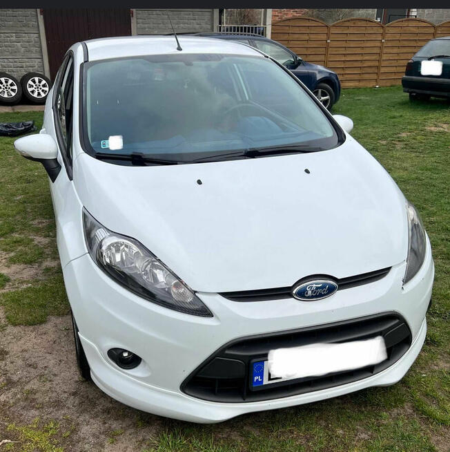 Ford fiesta mk7 2009r.