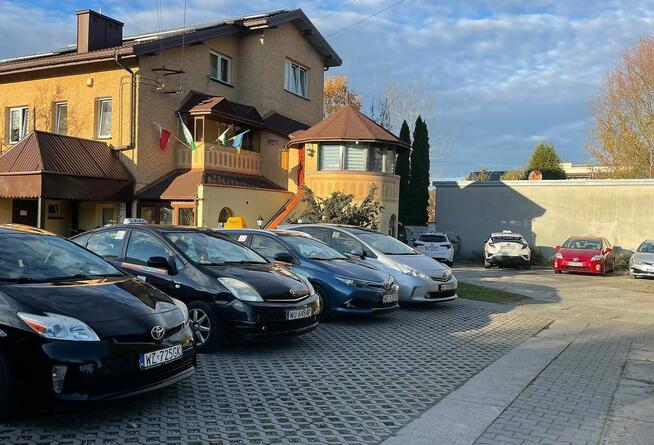 Wygodne, czyste i niedrogie miejsce noclegowe blisko Warszaw