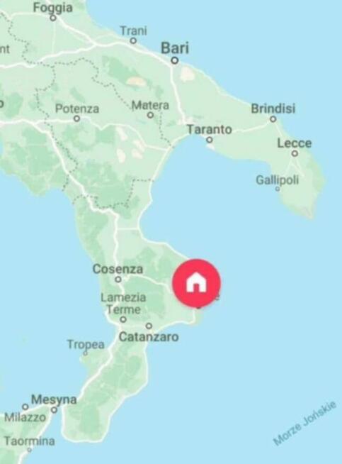 Sprzedam kawalerkę nad morzem w Kalabrii