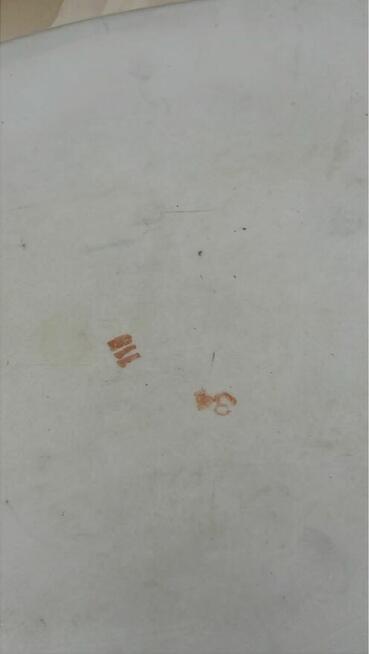 Patera z czarnymi tulipanami. Półmisek. Sygnatura numerycz