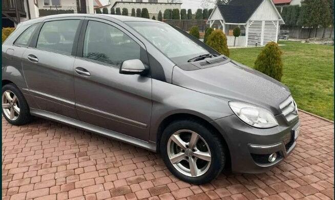 Sprzedam MERCEDEs-BENZ B klasa