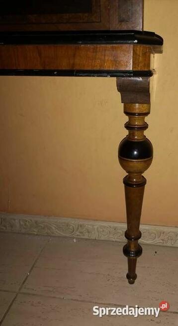 Lustro z konsolą. XIX wiek. Eklektyk. Drewno i kryształowe