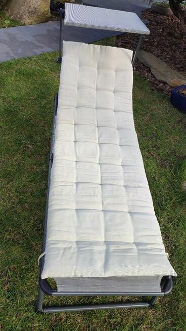 Leżak, Łóżko składane z daszkiem + materac