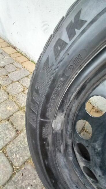 Felgi stalowe 16(5×112) orginalne vw z oponami zimowymi