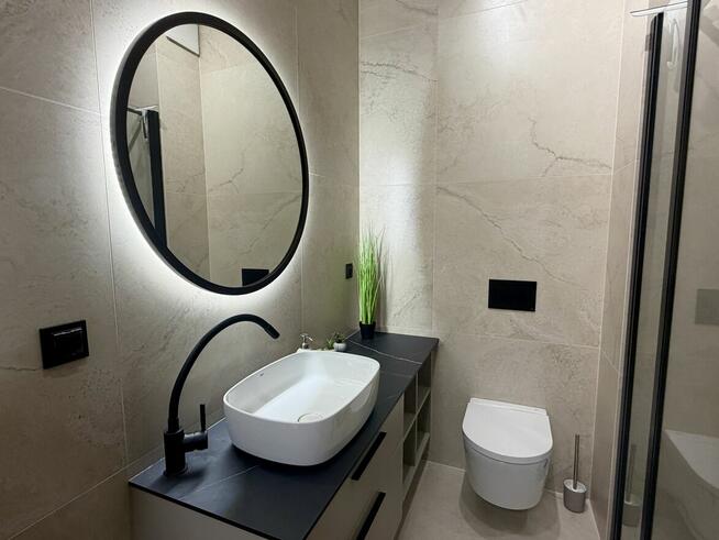 Elegancki Apartament na 11 piętrze / (First Tenant) - Wola