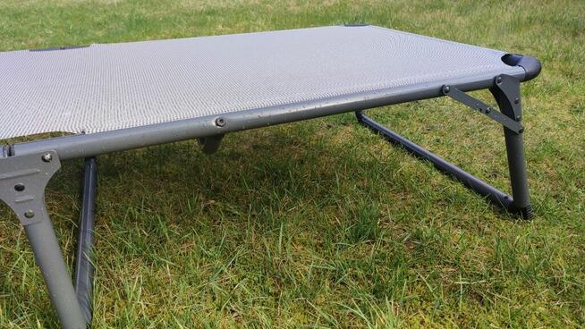 Leżak, Łóżko składane z daszkiem + materac