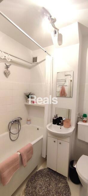 Kawalerka Muranów Śródmieście, balkon, komórka