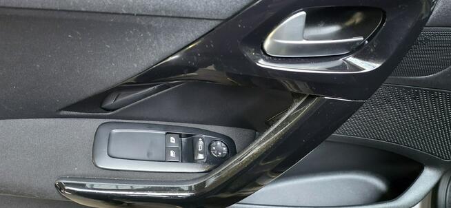 Peugeot 208 ZOBACZ OPIS !! W podanej cenie roczna gwarancja