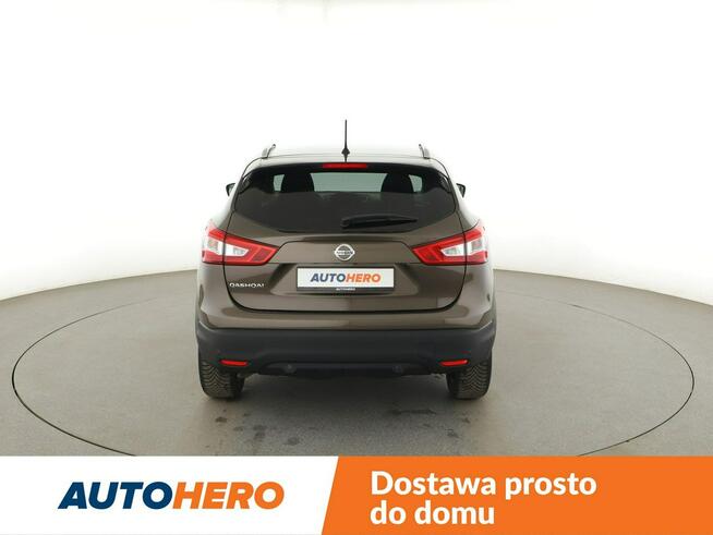 Nissan Qashqai automat panorama navi klima auto kamera 360 i czujniki parkowania