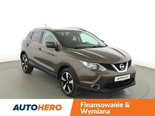 Nissan Qashqai automat panorama navi klima auto kamera 360 i czujniki parkowania