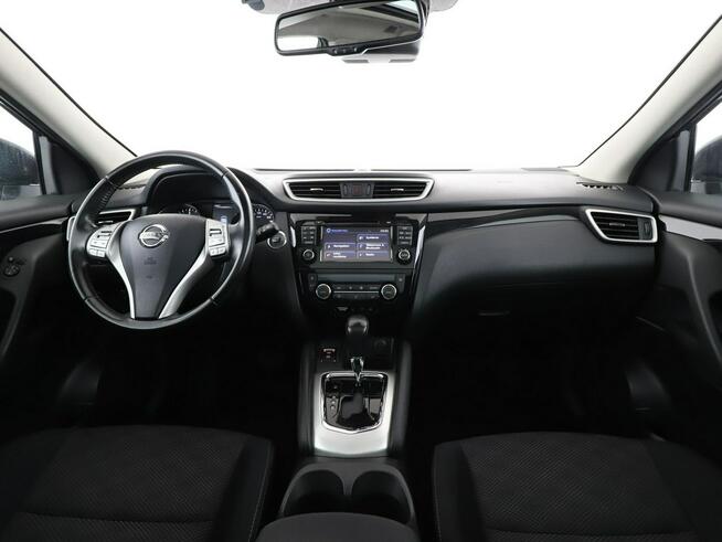 Nissan Qashqai automat panorama navi klima auto kamera 360 i czujniki parkowania