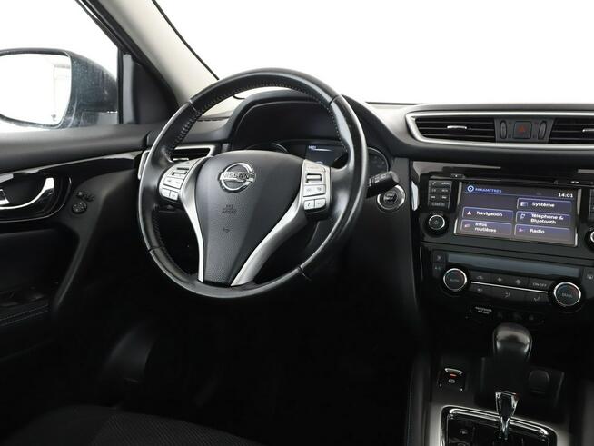 Nissan Qashqai automat panorama navi klima auto kamera 360 i czujniki parkowania