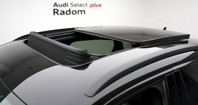 Audi Q8 e-tron 55 408KM Quattro MatrixLed Tempomat ACC Pneumatyka Kamery360 Panorama