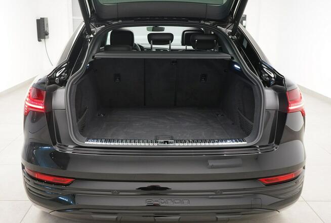 Audi Q8 e-tron 55 408KM Quattro MatrixLed Tempomat ACC Pneumatyka Kamery360 Panorama