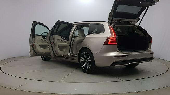 Volvo V60 B4 D Plus Dark ! Z Polskiego Salonu ! Faktura Vat !