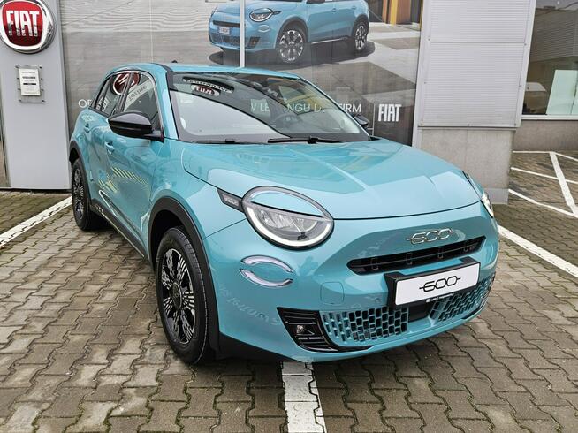 Fiat 600 Hybrid 145KM - POP + Pakiet - Dostępny od ręki!