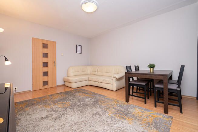 Na wynajem 3-pokojowe mieszkanie z balkonem