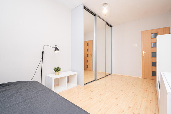 Na wynajem 3-pokojowe mieszkanie z balkonem