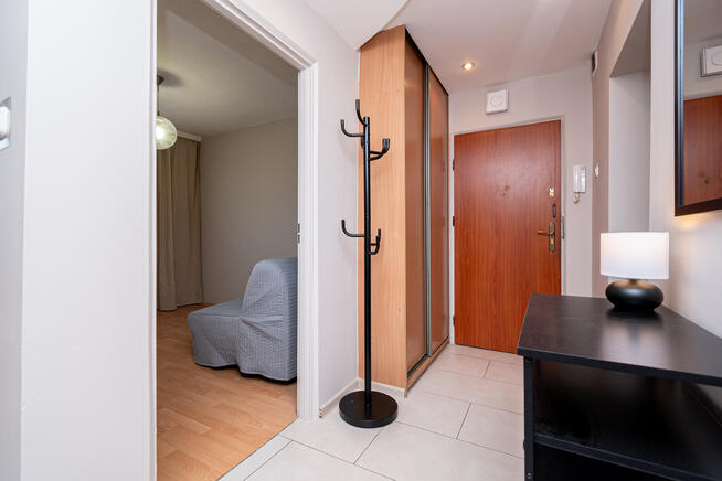 Na wynajem 3-pokojowe mieszkanie z balkonem