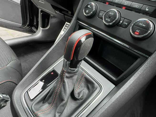 Leon FR 1.8TSI 180KM Full LED Remus Car Play