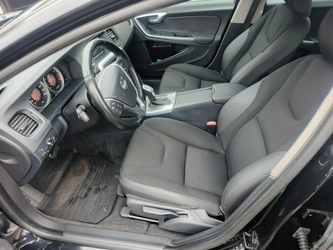 Volvo V60 Niemcy Dobrze wyposażone