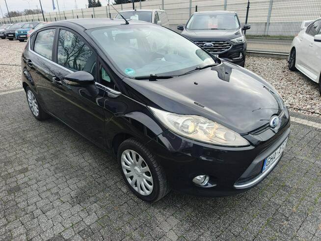 Ford Fiesta Ślicznotka Titanium mały przebieg