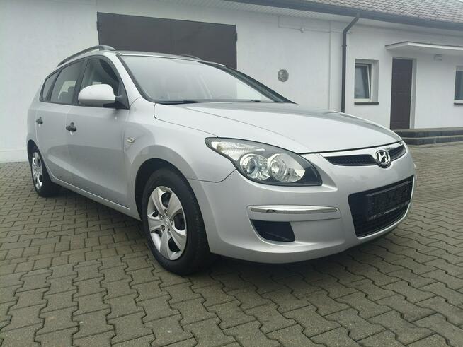 Hyundai i30 1,6crdi Hak.Parktronic.Klimatyzacja.EL.szyby x4.kredyt.OKAZJA