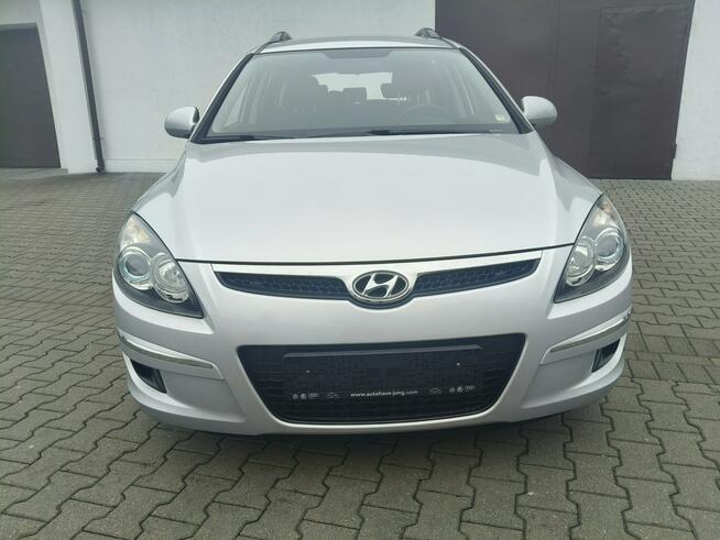 Hyundai i30 1,6crdi Hak.Parktronic.Klimatyzacja.EL.szyby x4.kredyt.OKAZJA