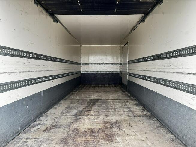 Renault D12 KONTENER, Winda , Blokada mostu Przebieg Udokumentowany , Winda , Kontener 18 paletowy ,