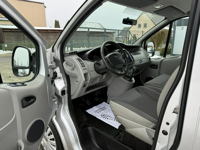 Opel Vivaro *super stan*doinwestowany*klima*z Niemiec*