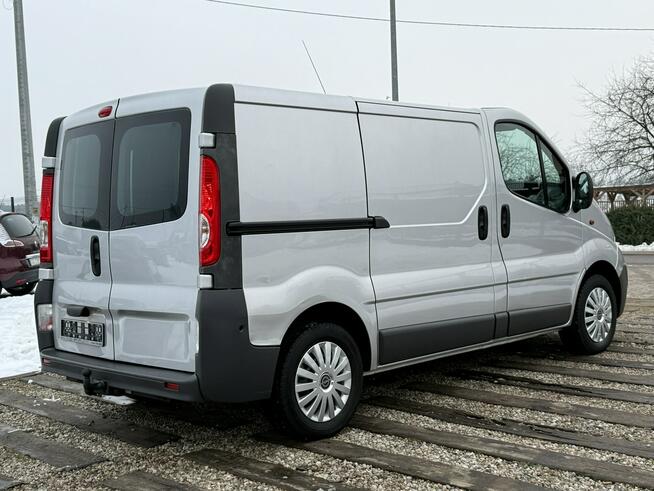 Opel Vivaro *super stan*doinwestowany*klima*z Niemiec*