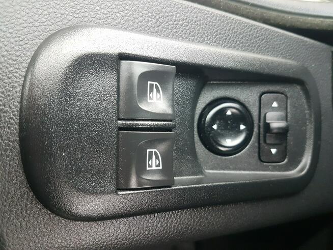 Renault Master 8EP CHŁODNIA MROŹNIA 4,21x2,11x2,01 IZOTERMA AGREGAT THERMO KING V-500