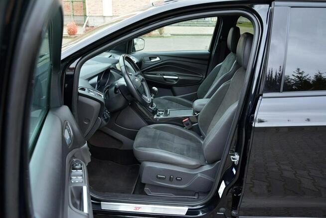 Ford Kuga ST-Line El.Fotel Radar Navi Skóry Ledy Kamera El. Klapa ParkAssist