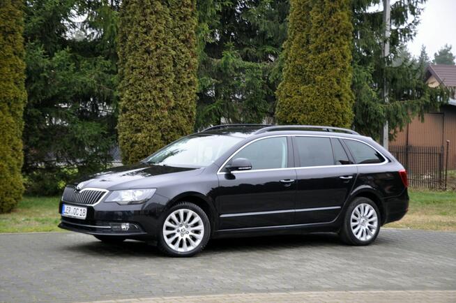 Škoda Superb 2.0TDI(170KM)*Lift*DSG*Xenon*Led*Navi*Welur*El.Fotele*Chrom*Alu17"ASO