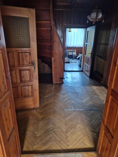 Dom 300 m², 38 arów działki, 3 garaże, stodoła