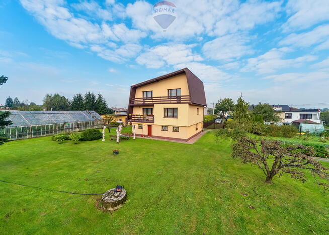 Dom na dużej działce w Jaworzu