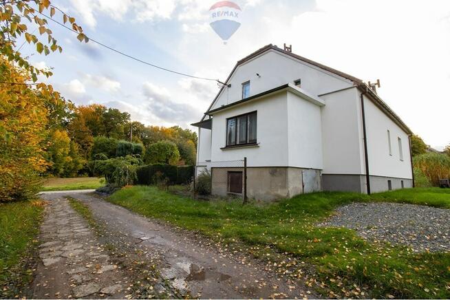 Na sprzedaż połowa domu - 1 piętro